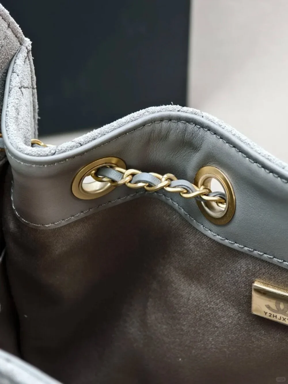 Classic CHANEL Bags: A Stylish and Versatile Choice for Elegance